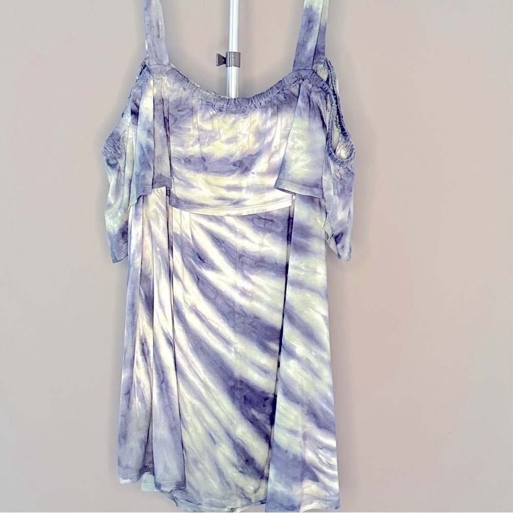 Lane Bryant Cold Shoulder Ruffle Top - Picture 2 of 7